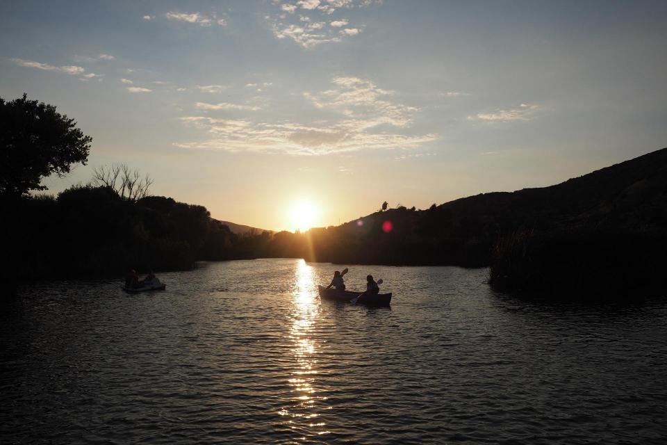 Lake Wendy at Sunset